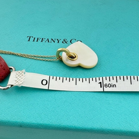 Retired Tiffany & Co. 18k  Mother of Pearl Heart Charm Necklace 16" - Picture 6 of 11